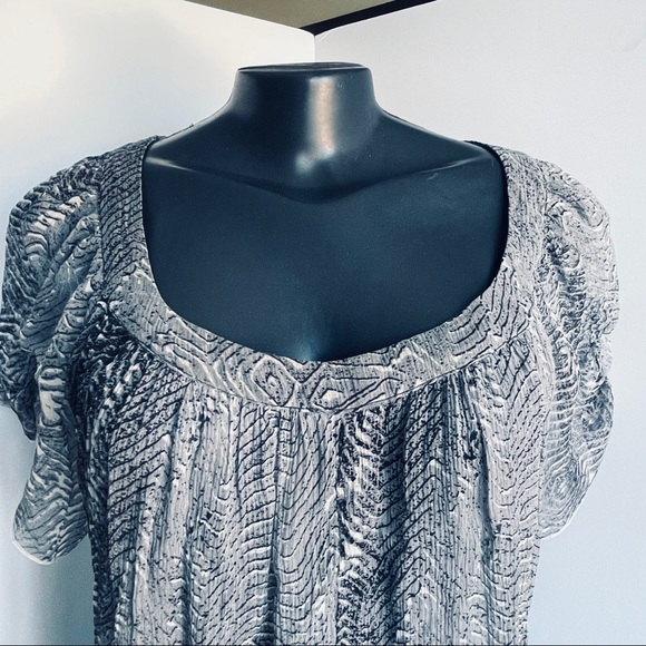 TAHARI Sheer silk blouse - Picture 5 of 8